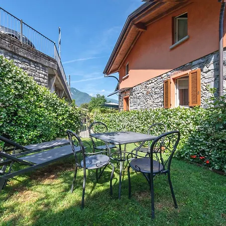 Διαμέρισμα Luxury Lakefront Maisonette Lezzeno